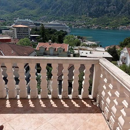 Apartment Ivan Kotor Exteriör bild