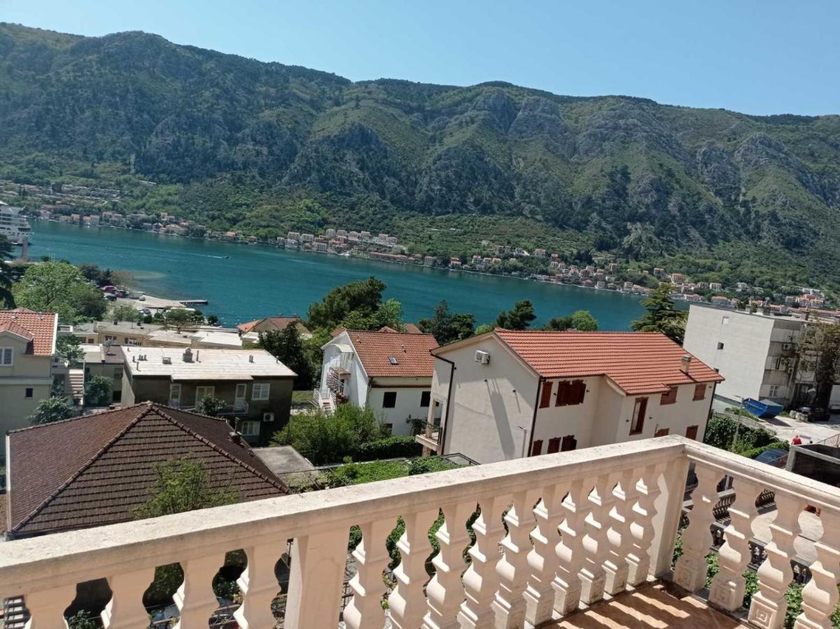 Apartment Ivan Kotor Exteriör bild